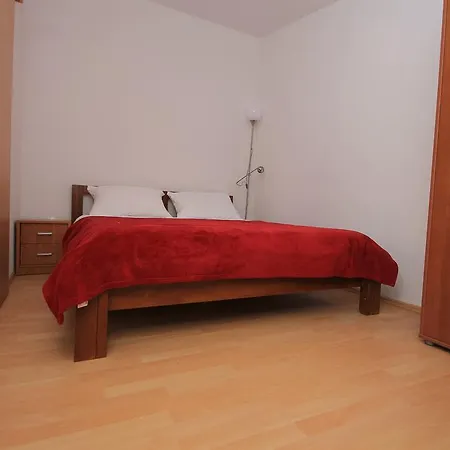 Hello Kitty Apartmán Kaštela